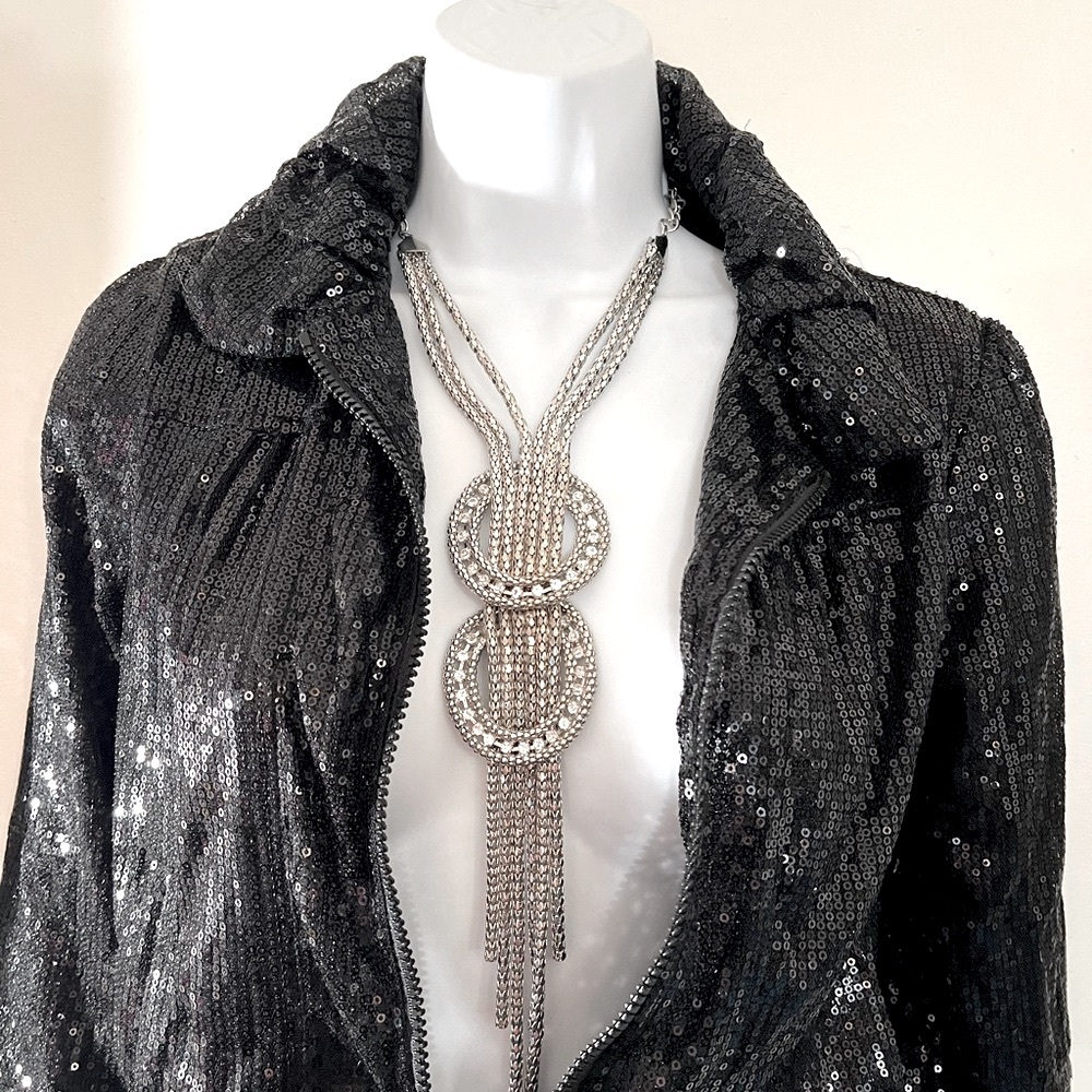 GORGEOUS CRYSTAL EMBELLISHED TIE STYLE NECKLACE